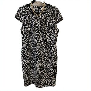 Calvin Klein classic, elegant Black and White Animal Print Midi Dress. Size 14